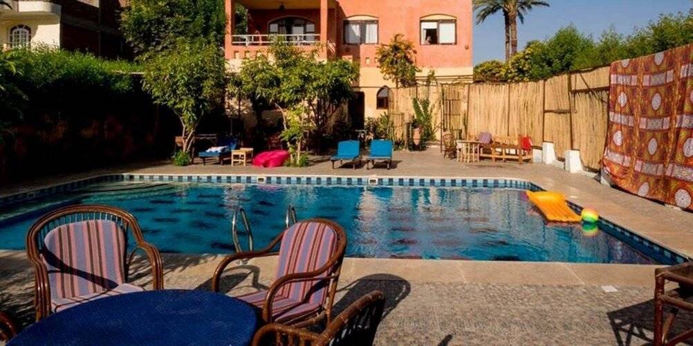 Nile Compound Hotel