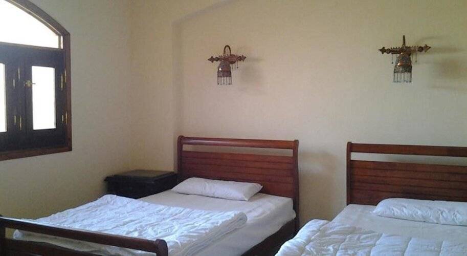 Nile Compound Hotel