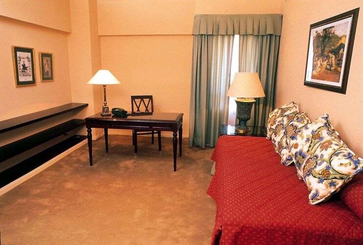 Cairo World Trade Center Hotel & Residences