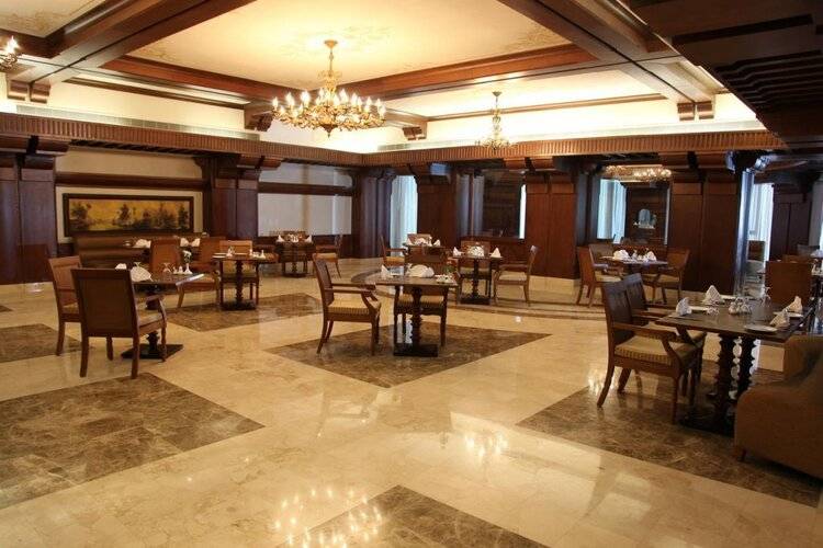 Helnan Landmark Hotel