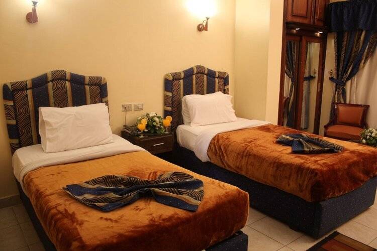 Holidays Express Hotel