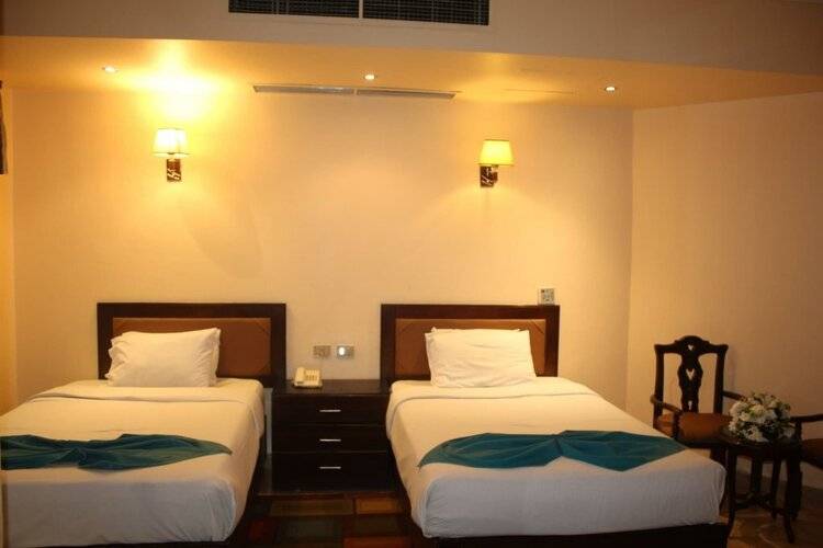 Holidays Express Hotel