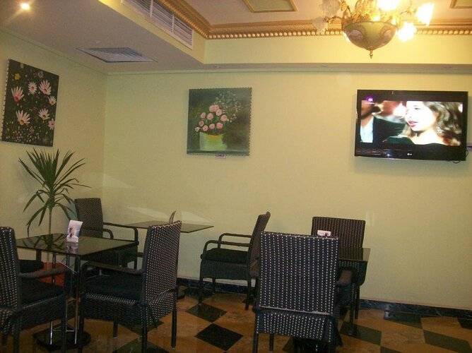 Holidays Express Hotel