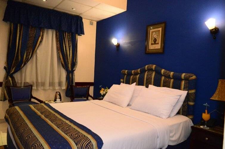 Holidays Express Hotel