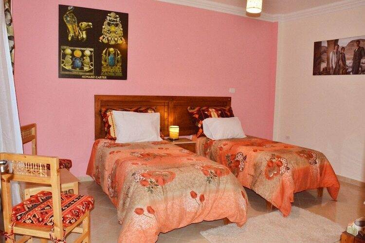 Jewel Of The Valley Howard Carter Hotel