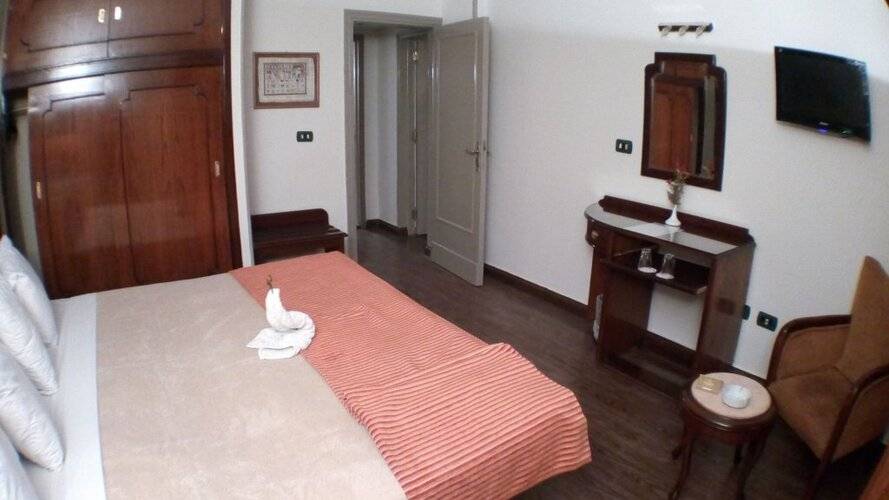 Zayed Hotel