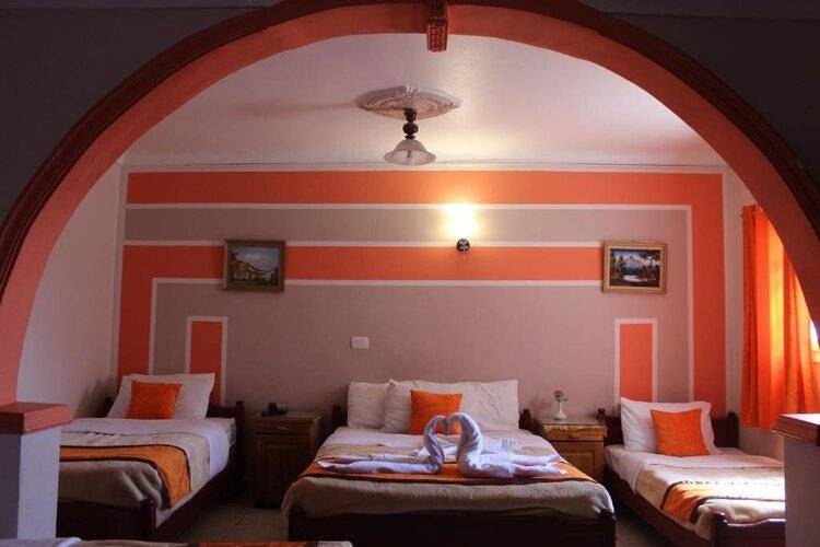Osiris Hotel