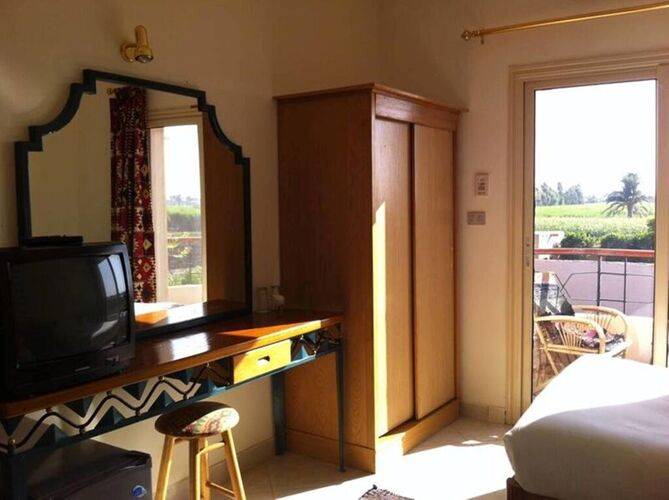 New Memnon Hotel