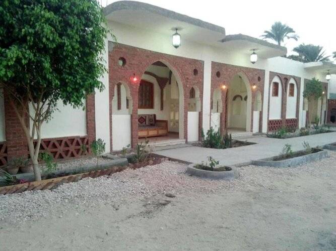 New Memnon Hotel