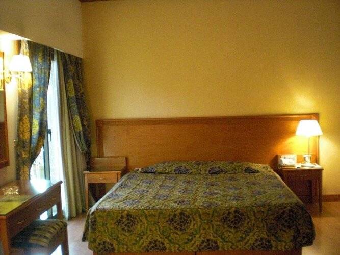 Philippe Luxor Hotel