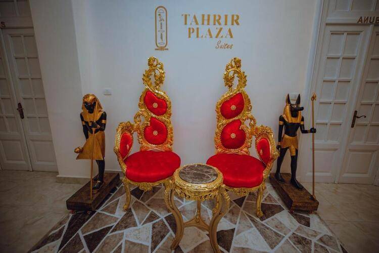 Tahrir Plaza Suites