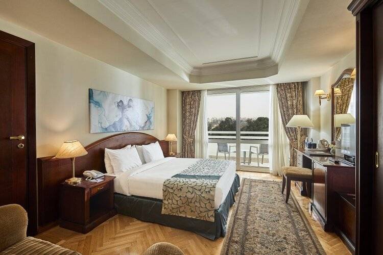 Triumph Plaza Hotel