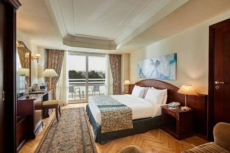Triumph Plaza Hotel