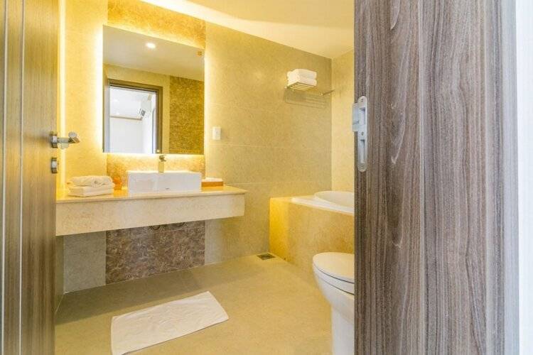 Navy Hotel Cam Ranh