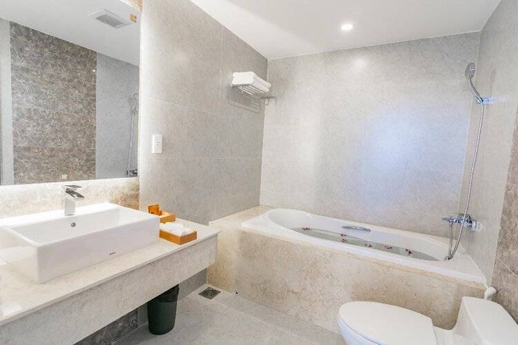 Navy Hotel Cam Ranh