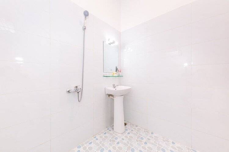 Oyo 598 Peony Hotel