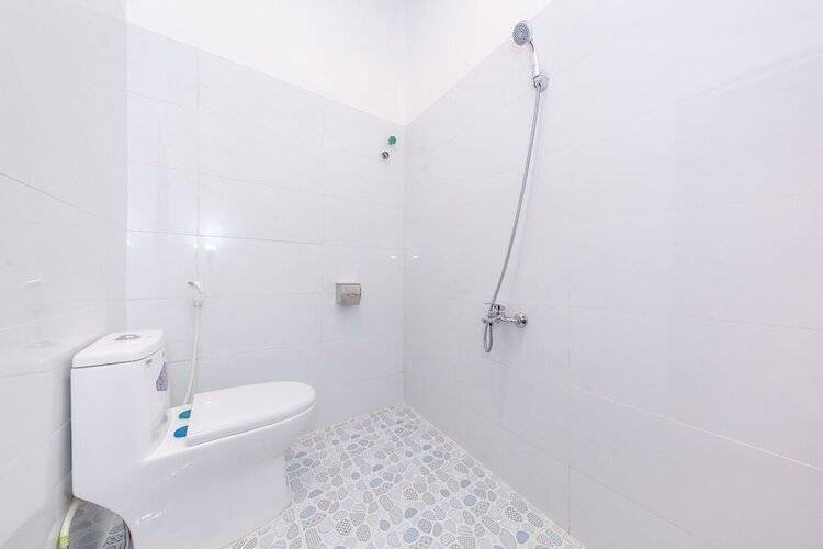 Oyo 598 Peony Hotel
