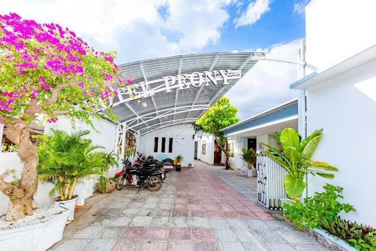 Oyo 598 Peony Hotel