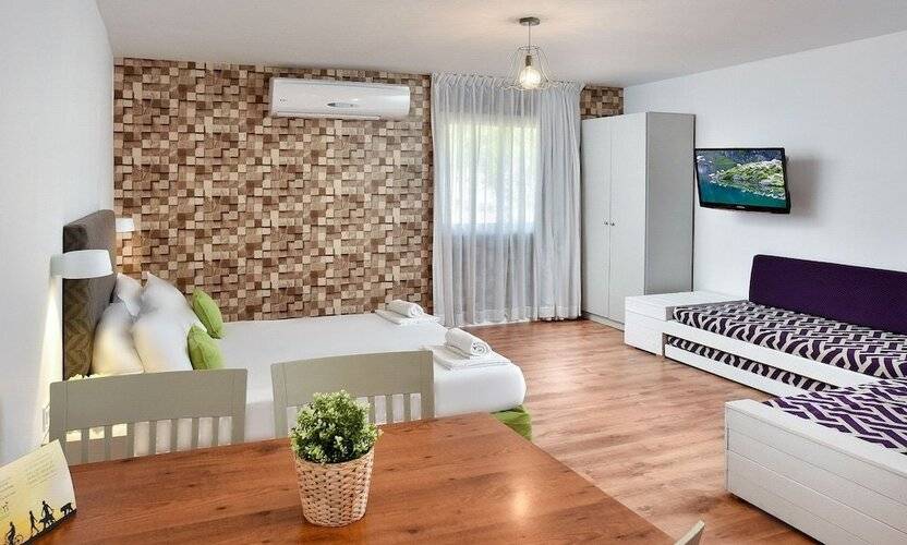Eilon Travelhotel