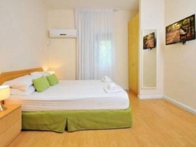 Eilon Travelhotel