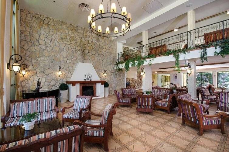 Hacienda Forestview