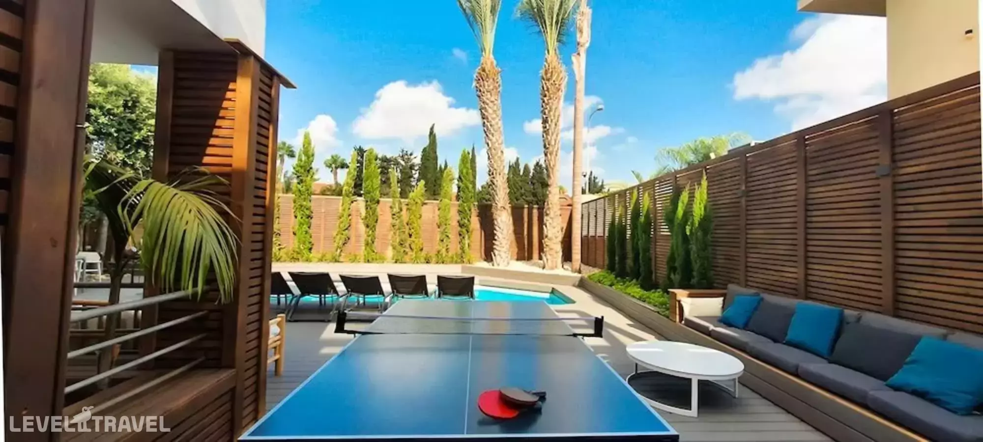 Beautiful Villa Swimming Pool 6 Bdrms H3