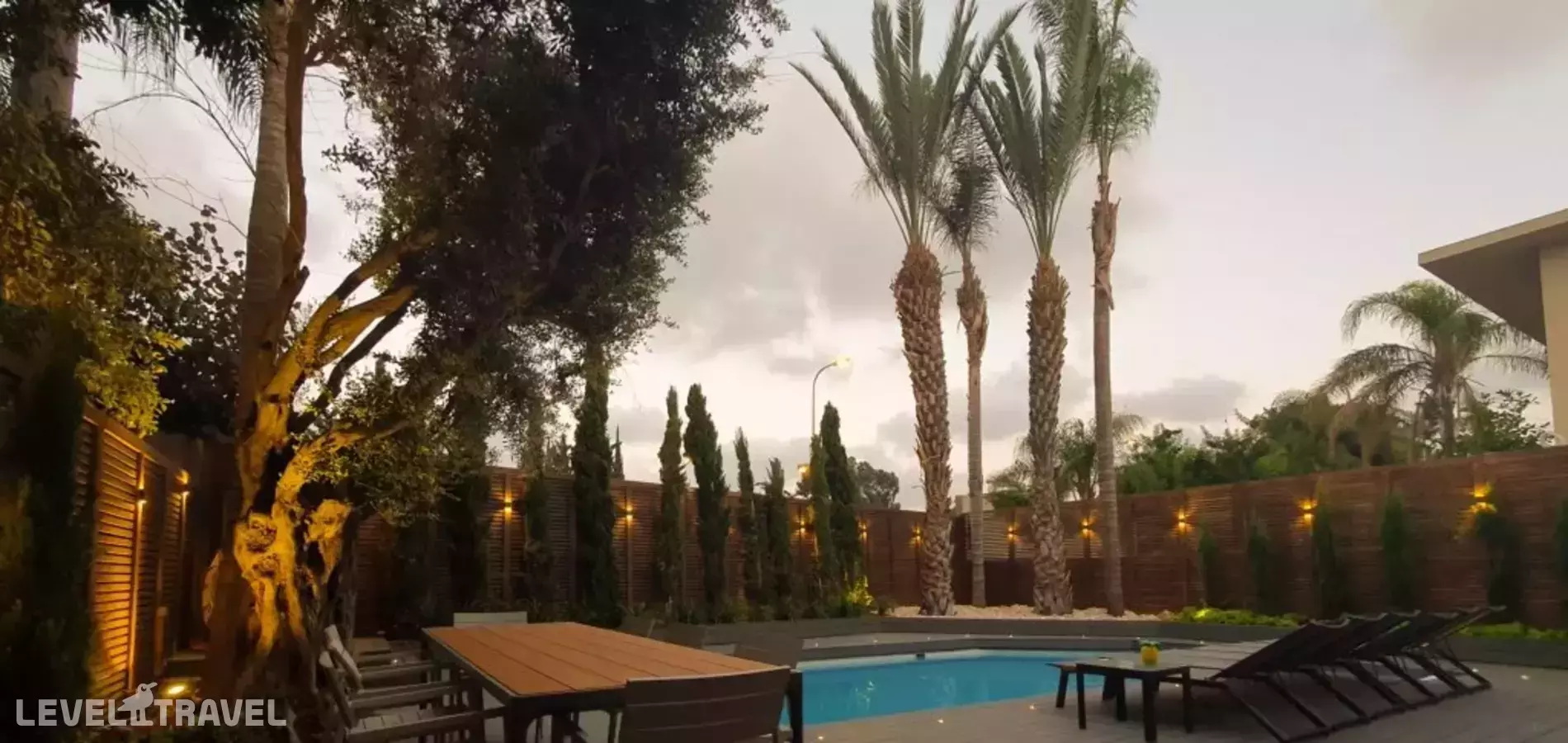 Апартаменты Beautiful Villa-Swimming Pool #H3