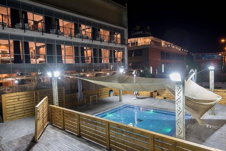Aquaduct Hotel