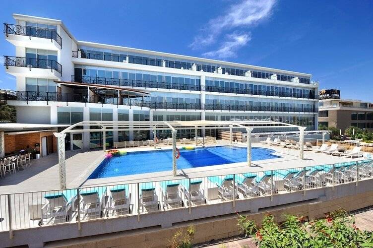 Aquaduct Hotel