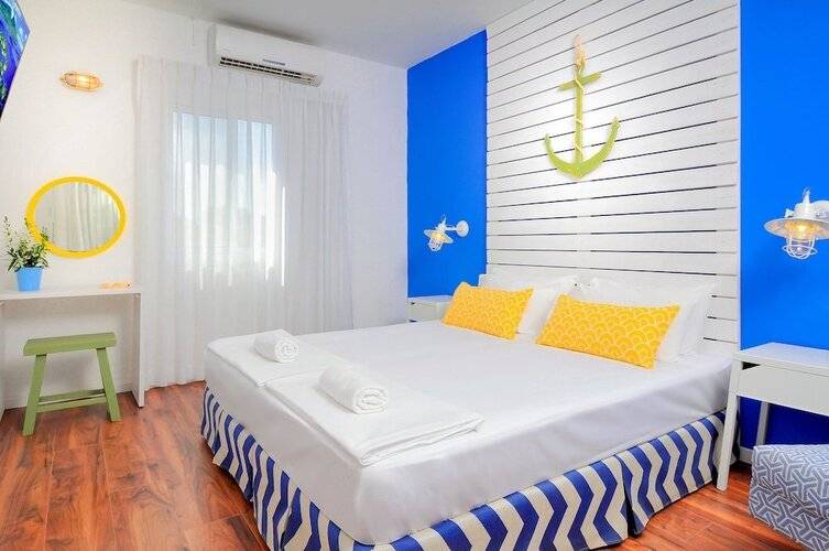 Gesher Haziv Travelers' Hostel