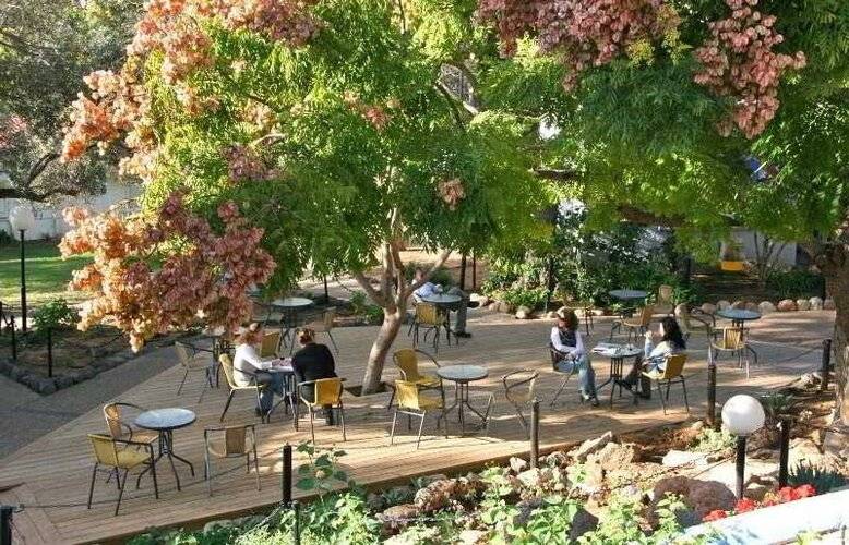 Gesher Haziv Travelers' Hostel
