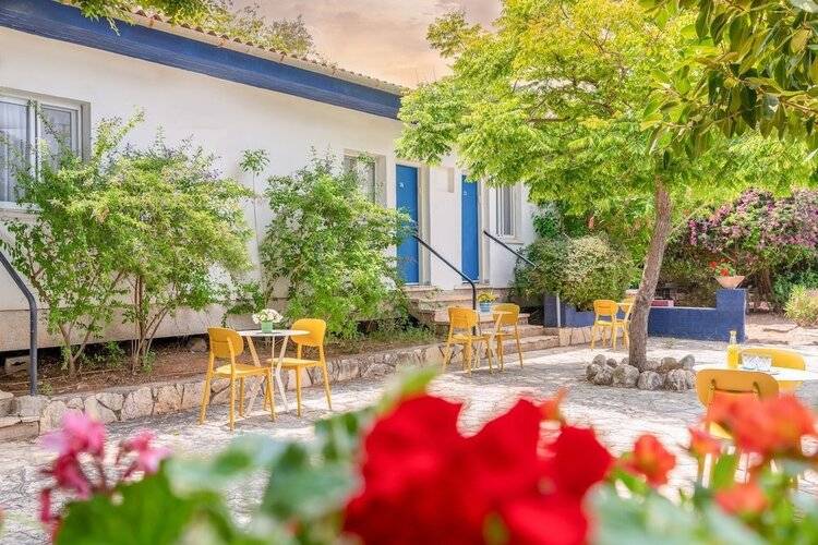 Gesher Haziv Travelers' Hostel
