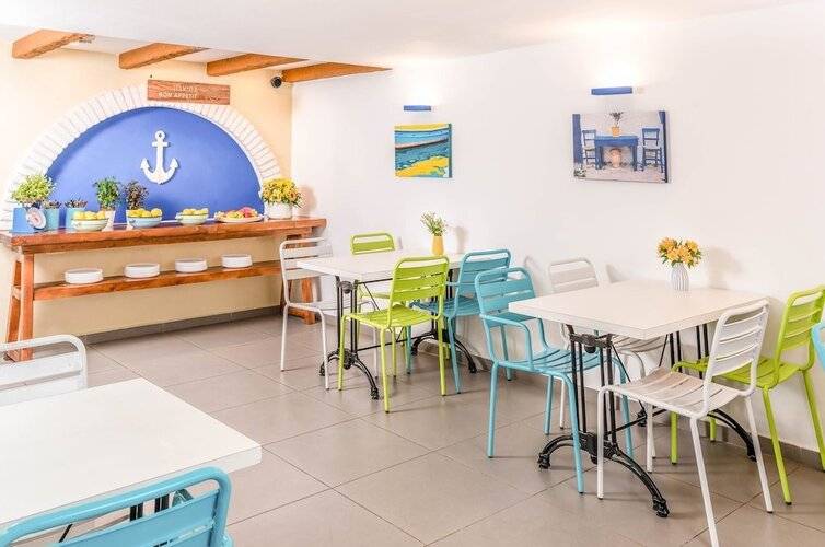 Gesher Haziv Travelers' Hostel