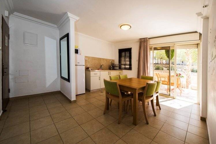 Ramon Suites Hotel