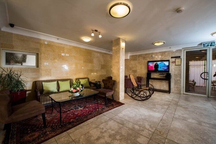 Ramon Suites Hotel