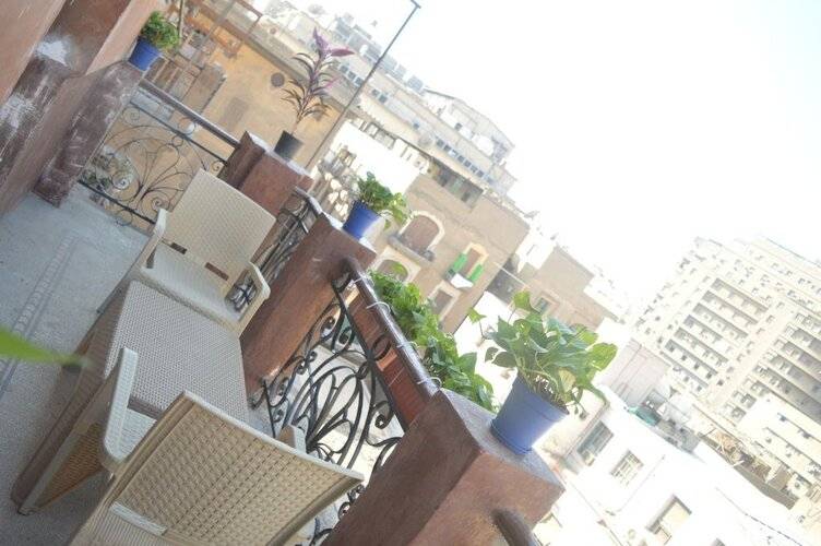 Midtown Hostel