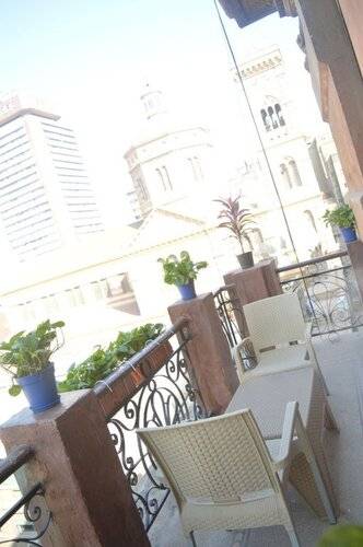 Midtown Hostel