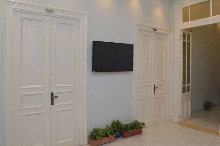 Midtown Hostel