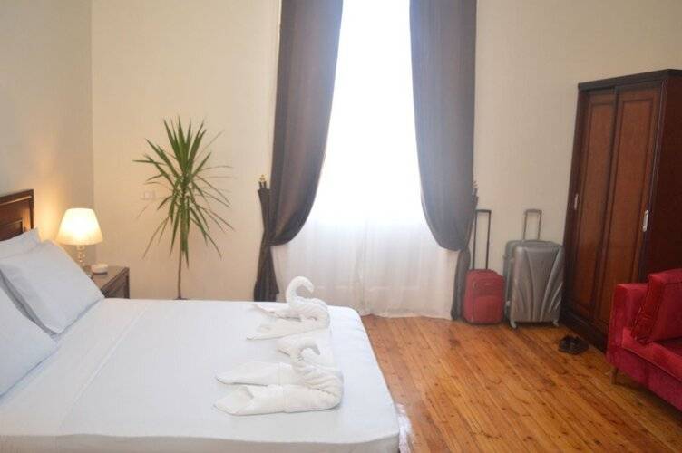 Midtown Hostel