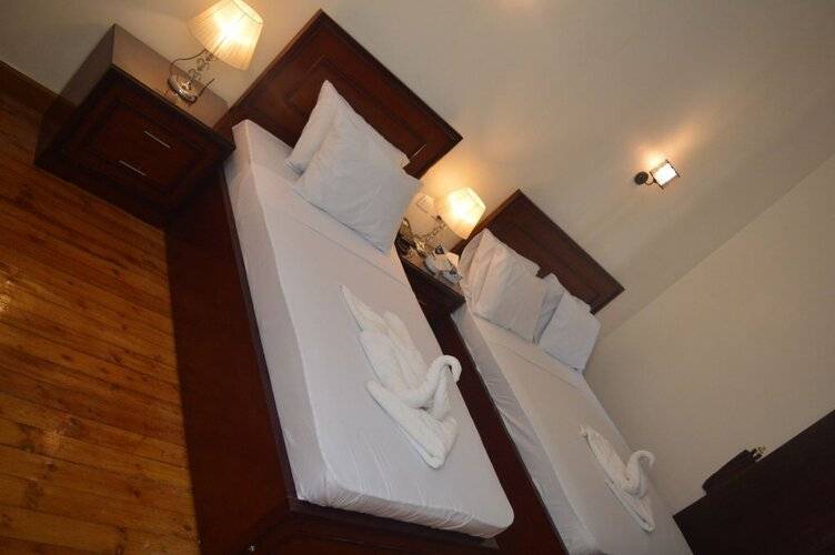 Midtown Hostel