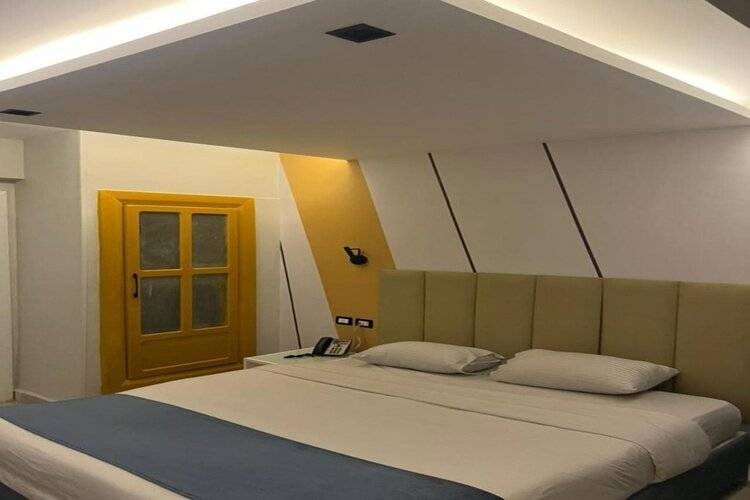 Panorama Ramsis Hotel & Cafe