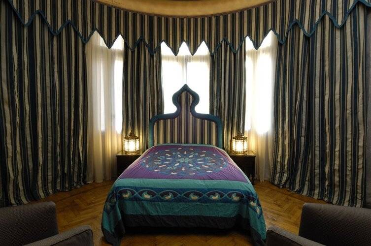 Talisman Hotel