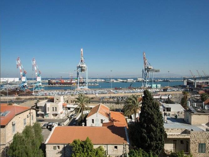 Golden Crown Haifa