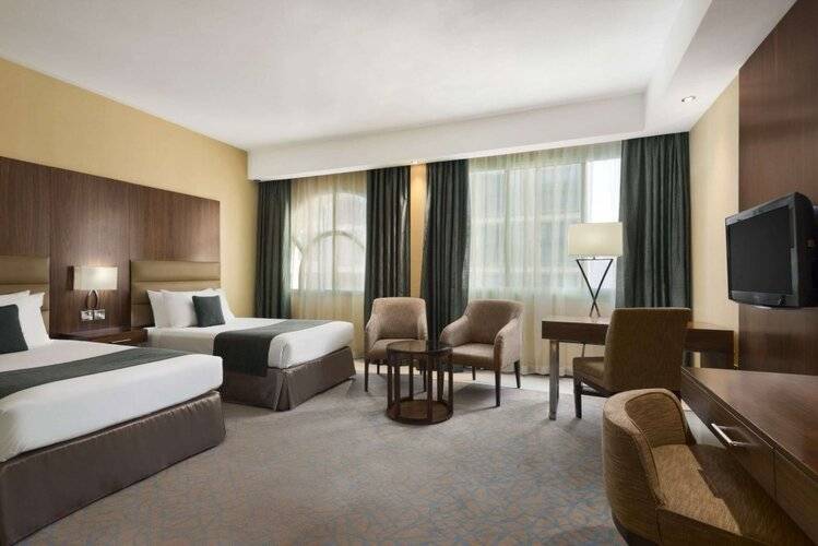 Howard Johnson By Wyndham Abu Dhabi