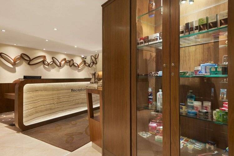 Howard Johnson By Wyndham Abu Dhabi