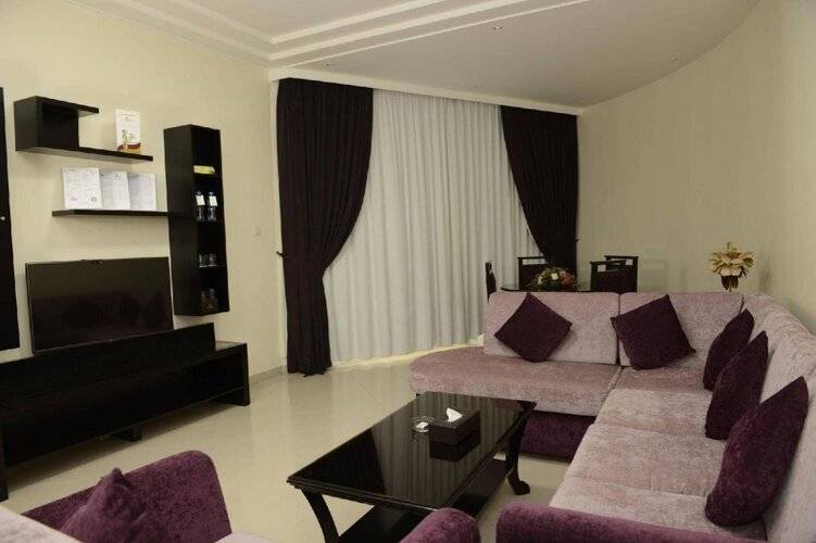 Royal Beach Hotel And Resort