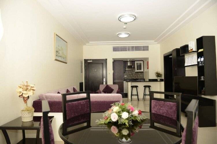Royal Beach Hotel And Resort