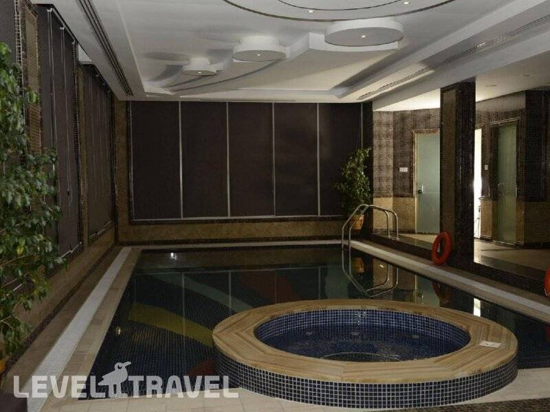 Фотография Royal Beach Hotel And Resort