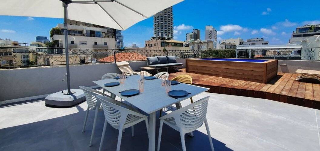 Design 3 Bdr Huge Rooftop Beach Side #Tl57