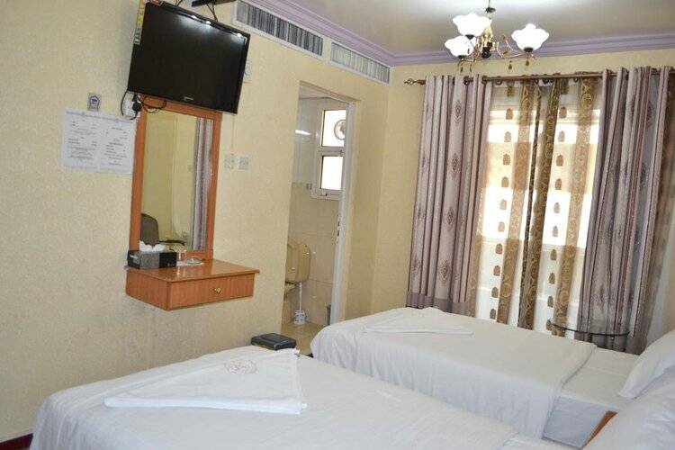 Maaeen Hotel
